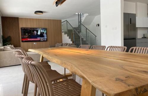 Eilat Villa | וילה לורי אילת