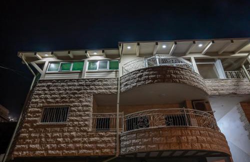 Majdal al-Shams Villa | וילה לין בחרמון