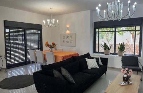 Lavi Villa | וילה מפנקת ומאובזרת במיקום מעולה