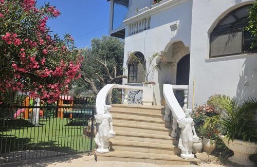 Yarka Villa | וילה ריש - וילה מהממת למשפחות עם בריכה מחוממת וג'קוזי
