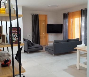 Shadmot Dvora Apartment | וילת הנחלה למשפחות Nahala Villa