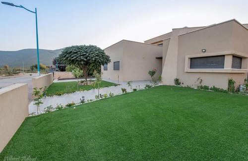 Kfar Hoshen Bed & Breakfast | וילת שלוות ענהאל