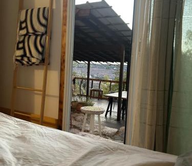 Kfar Hoshen Ski Chalet | חכורה קדיתה