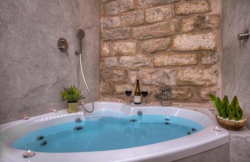 Safed Old City Apartment | חלום במערה - סוויטת יוקרה בעתיקה
