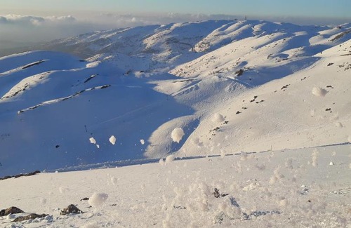 Majdal al-Shams Cabin | מצפה השלגים