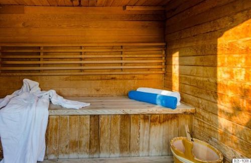 Ma'ale Gamla Apartment | נופש מרום - 4 בקתות כפריות עם בריכה, ג'קוזי וסאונה