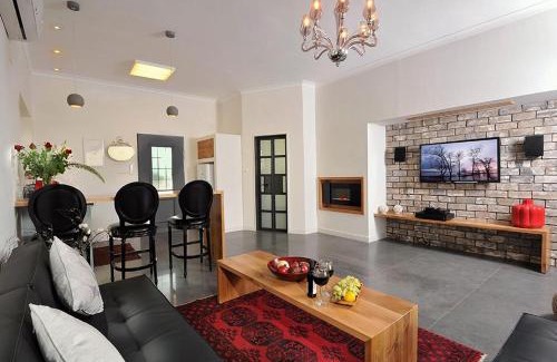 Kfar Hoshen Bed & Breakfast | סוויטות שלווה עילאית