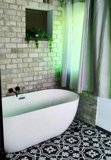 Katzrin Bed & Breakfast | סתיו בגולן