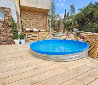 Arad Bed & Breakfast | צלילי המעיין- צימר בוטיק במדבר