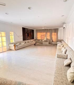 Ash Sharqiyah North Governorate Ski Chalet | استراحة العز