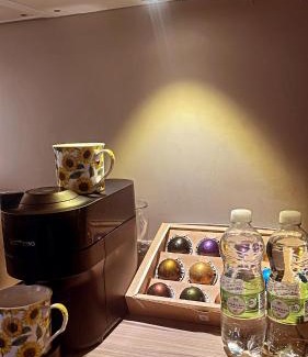 St. Johns Wood Apartment | اسكن في وسط مدينة لندن الكبرى Live in the midst of the sights اسكن في وسط مدينة لندن الكبرى