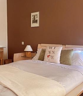 St. Johns Wood Apartment | اسكن في وسط مدينة لندن الكبرى Live in the midst of the sights اسكن في وسط مدينة لندن الكبرى