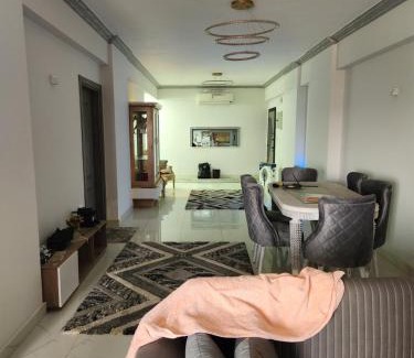 Helwan Apartment | الامارات