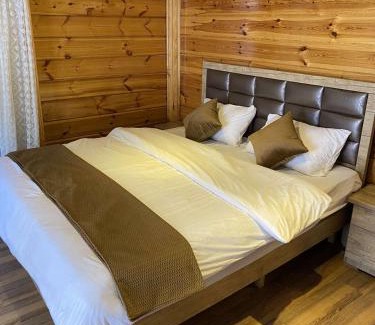 Al Khafji Ski Chalet | القصر الريفي