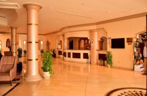 El Hadaba Hotel | دايف إن ريزورت