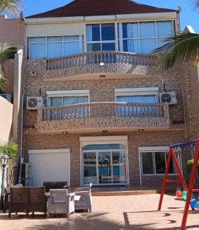 Durrat Al-Arous Villa | درة العروس فيلا هابي بيتش شاطى خاص