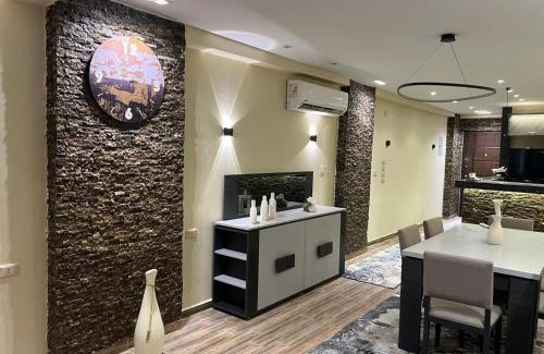 Helwan Apartment | شقة الخيالة الفندقية