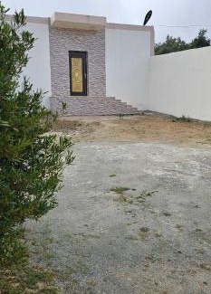Al Bahah House | شقة بحوش خاص 1