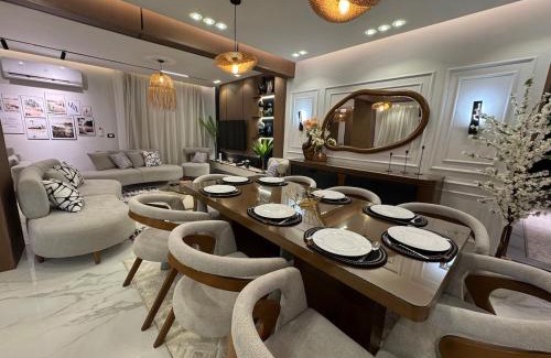 Agouza Apartment | شقة فندقية فاخرة المهندسين جزيرة العربLuxury serviced apartment in Mohandessin