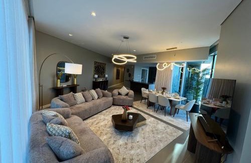 Al Khobar Apartment | شقة لورين الخبر