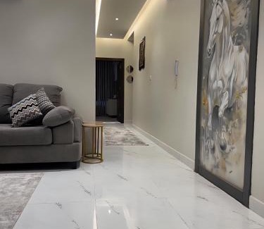 Al Wahah Apartment | شقة واسعة بلمسة فندقية