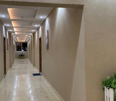 Arar Apartment | شقق قولد المفروشة