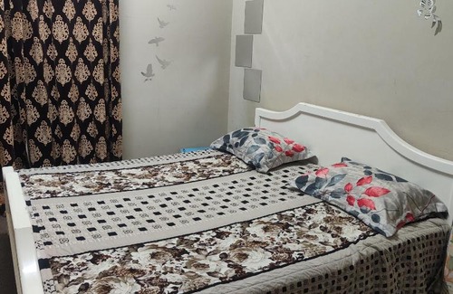 Sur Apartment | شقه شبابية صور