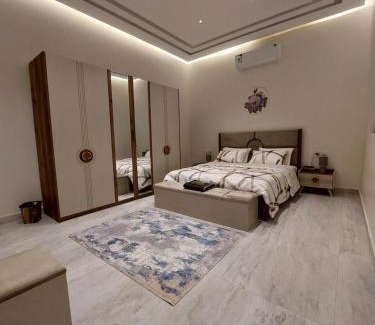 Medina Apartment | شقه فاخره بجوار الراشد مول