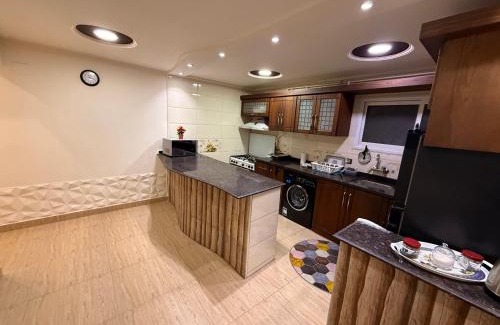 Port Said Apartment | شقه مطله علي قناة السويس والبحر فيو رائع 102 بورسعيد