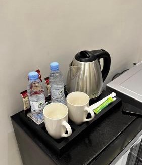 Jeddah Apartment | غرفة نوم وصالة مودرن بدخول ذاتي