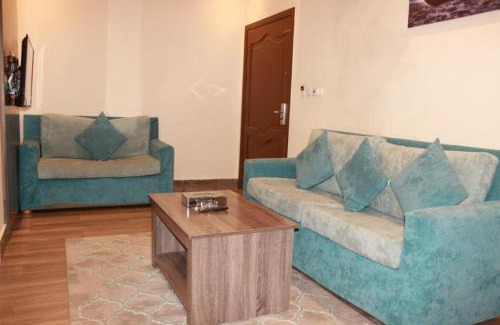 Sari Street Apartment | غرفة وصالة مفروشة