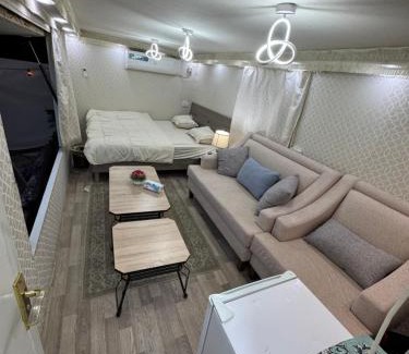 Dhahran Other | كرفان السرور على البحر