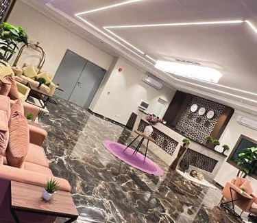 Al Khobar Hotel | لافانتا للشقق المخدومه - LAVANTA Hotel