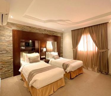 Sari Street Apartment | لورين للشقق المخدومه السلامه