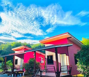 Wiang Chai Villa | ตาแอกะยายแดงโฮมสเตย์