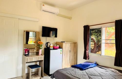 Wiang Chai Villa | ตาแอกะยายแดงโฮมสเตย์