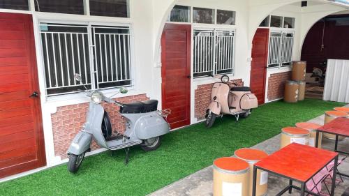 Ban Chang Lo House | ทองม้วนโฮมสเตย์แอนด์บรา