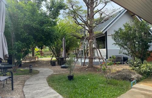 San Pa Thong House | บ้านกันเอง Baan Kun Aeng Homestay