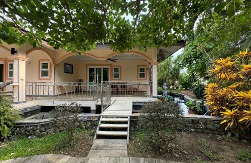 San Pa Thong House | บ้านกันเอง Baan Kun Aeng Homestay