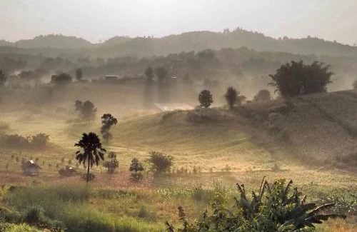 Khao Kho House | บ้านไม้สายหมอกเขาค้อ โฮมสเตย์ Bann Mai Sai Mhog Khao Kho Homestay