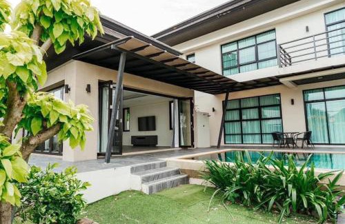 Prawet Villa | พูลวิลล่ากรุงเทพ อ่อนนุช