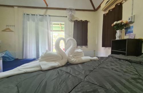 Khao Kho Resort | ภูม่านฟ้ารีสอร์ทและลานกางเต็นท์เขาค้อ