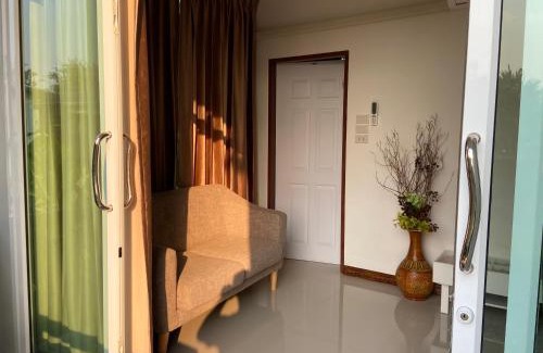 Nong Saeng Resort | ร่มปาล์มรีสอร์ท สระบุรี Rompalm Saraburi