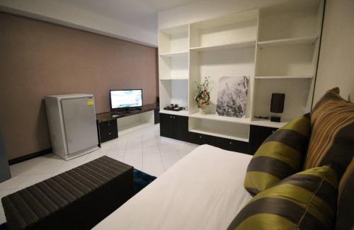 Phlabphla Apartment | ลีลาวดี ซอยมหาดไทย รามคำแหง65 Mahadthai
