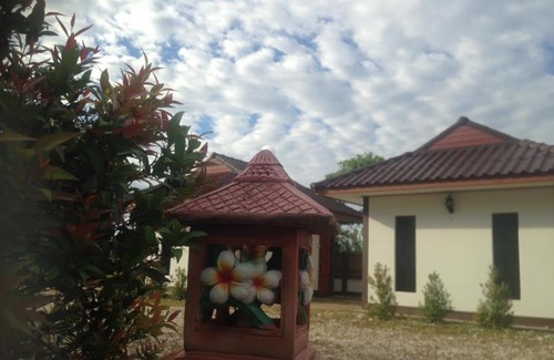 Nong Mamong Resort | สวนไผ่รีสอร์ท