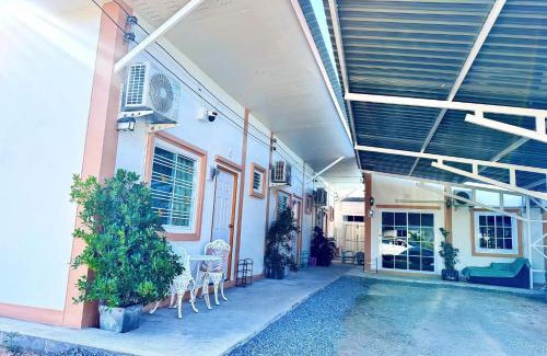 Nong Tong House | ห้องเช่าพิภูตะวัน