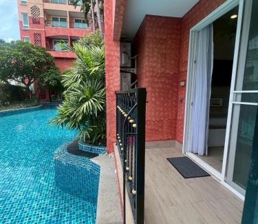 Na Kluea Apartment | เซเว่น ซี คอนโดรีสอร์ท สวนน้ำ