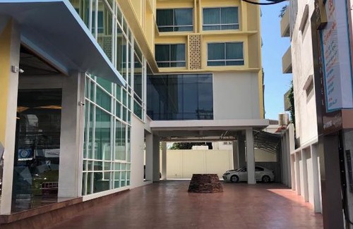 Songkhla Hotel | โรงแรมโกลว์ รัตนา เพลส