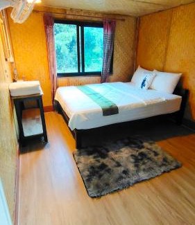 Bo Kluea Apartment | โฮมสเตย์ เนเจอร์ เดอ สะปัน Nature De Sapan