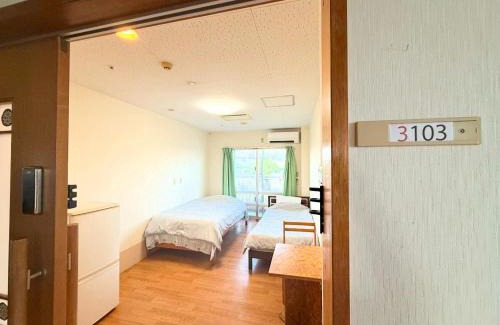Kin Hostel | ハイ沖縄金武店トイレお風呂共用 プレオープン中駐車場有 ペット同伴可能長期滞在可能まるで別荘
